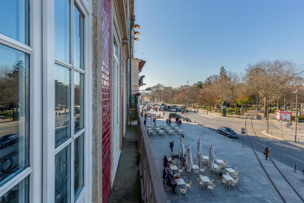 Youropo - Torre Porto Luaran gambar